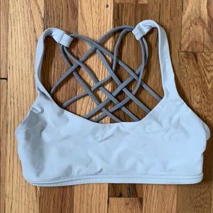 Lululemon Free to Be Wild